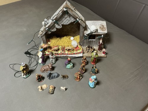 Alte weihnachtskrippe mit - weihnachtskrippe,