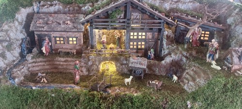 Große weihnachtskrippe mit - weihnachtskrippe,